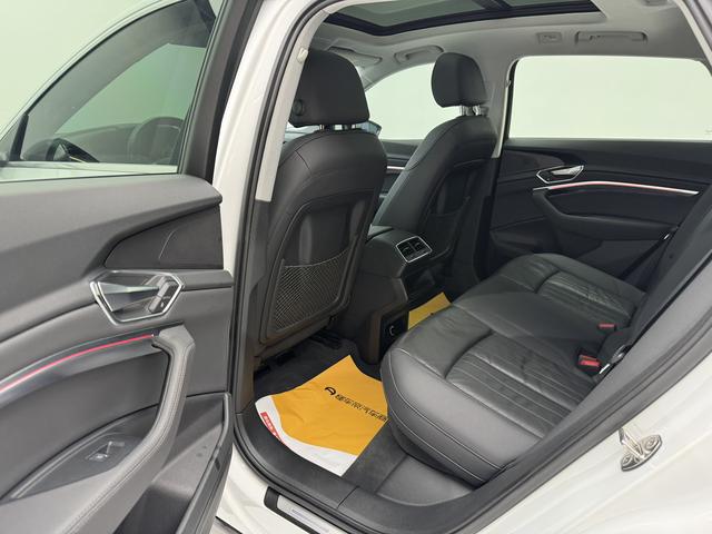 Certificated Pre-Owned Audi E-tron (Imported) 2019 55 Quattro Fashion Edition -u22106949