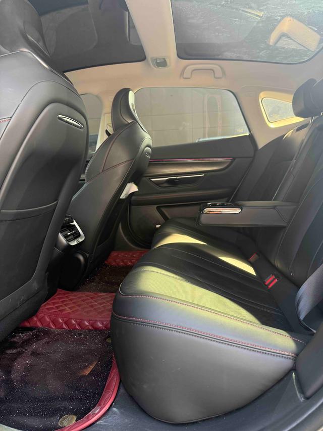 Certificated Pre-Owned XPENG P7 2022 Model 480G-u22183707