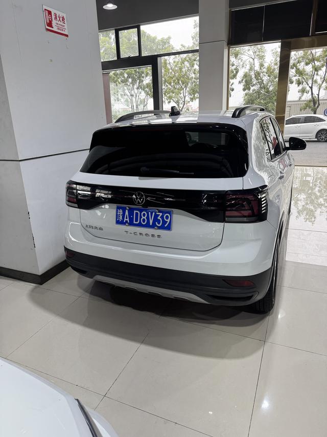 Certificated Pre-Owned T-Cross2023 Refreshed 1.5L Automatic Fashion Edition - u22634092