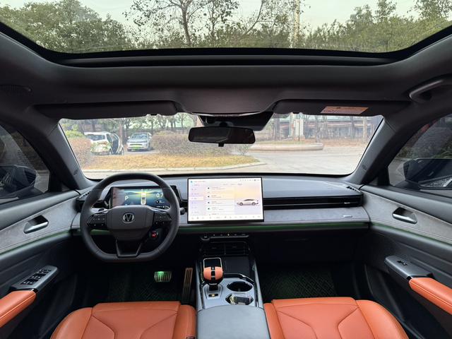 Certificated Pre-Owned Changan UNI-V 2025 Third Generation 2.0T Jinqing Edition - u22116100