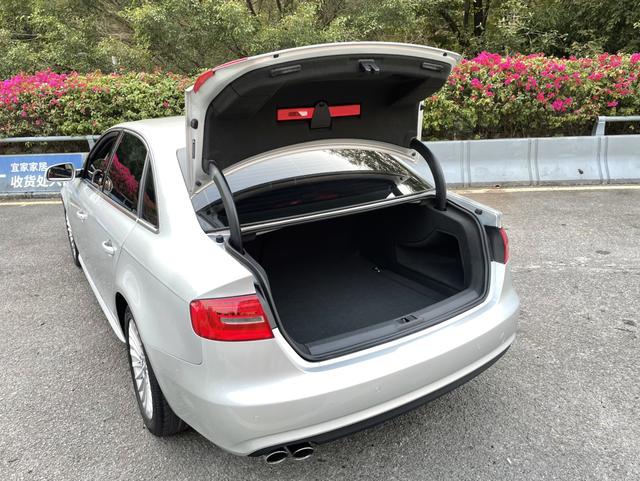 Certificated Pre-Owned Audi A4L 2015 35 TFSI Automatic Comfort Edition - u22553239