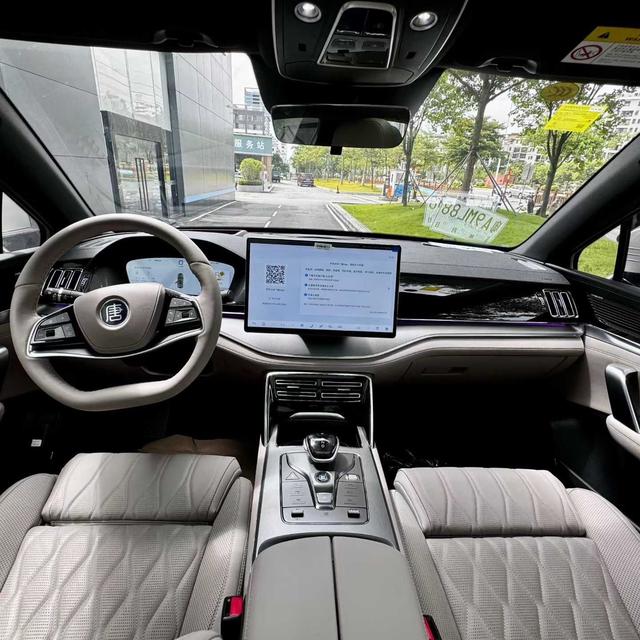 Certificated Pre-Owned BYD Tang DM 2025 Intelligent Driving Edition DM-i 115KM Flagship Model