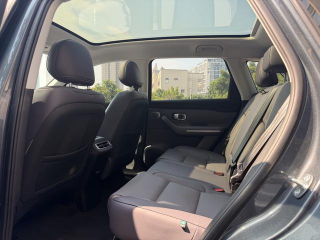 Certificated Pre-Owned Leapmotor C10 2024 Extended-Range 210 Lidar Edition -u21901266