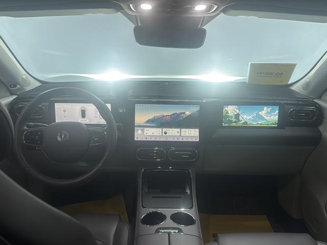 Certificated Pre-Owned Leapmotor C11 2023 Extended-Range 300 Intelligent Enjoyment Edition -u22732981