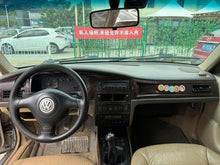 Certificated Pre-Owned Santana Vista 2004 1.8L Manual Taxi Edition - u20864911