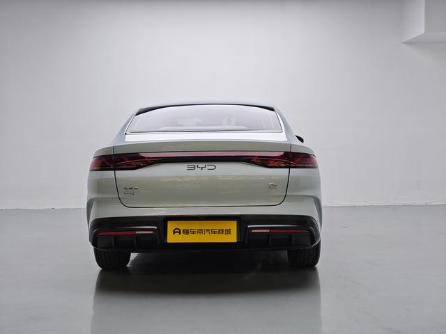 Certificated Pre-Owned BYD Qin L DM 2024 DM-i 80KM Premier Edition -u22537391