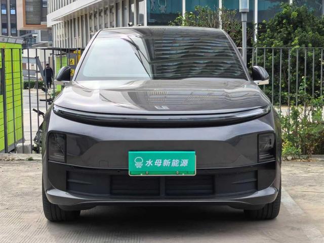 Pre - Owned Li L6 2024 Pro Edition