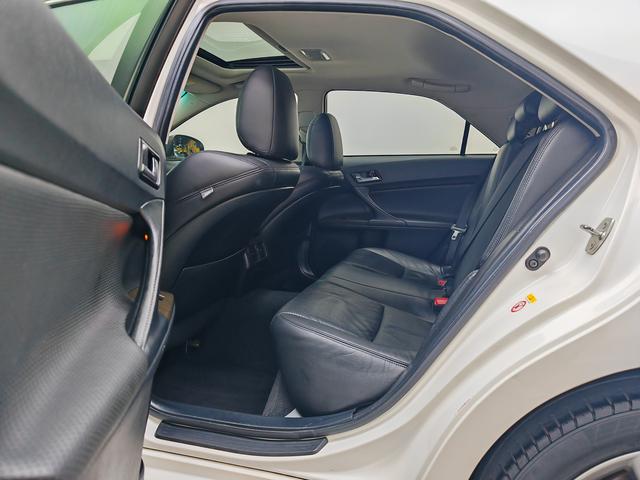 Certificated Pre-Owned Reiz 2013 2.5V Shangrui Edition - u22580923