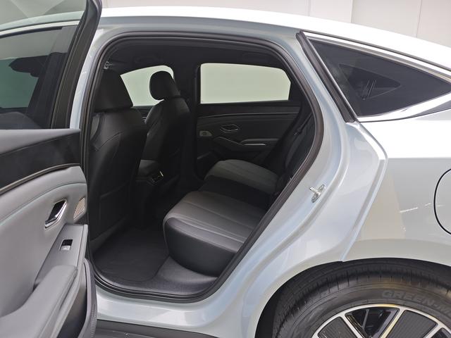 Certificated Pre-Owned BYD Qin L DM 2024 DM-i 80KM Premier Edition -u22537391