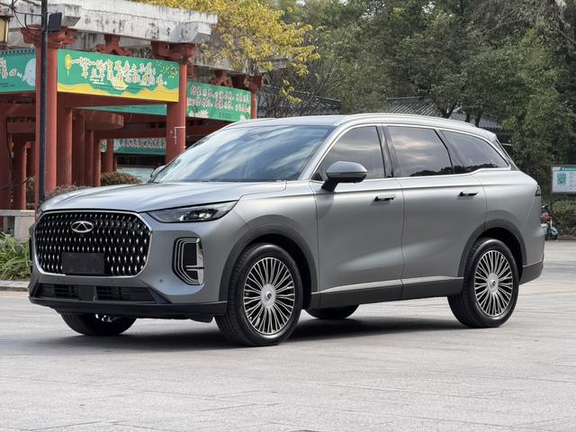 Certificated Pre-Owned Chery Tiggo 8L 2024 2.0T Automatic Premium Edition - u22102458