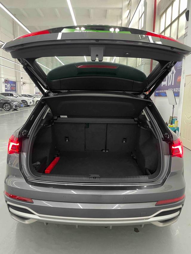 Certificated Pre-Owned Audi Q3 2022 35 TFSI Advanced Dynamic Edition - u22730572