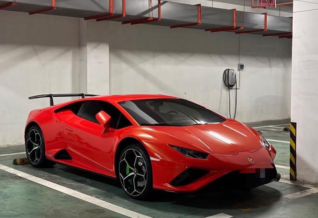 Certificated Pre-Owned Lamborghini Huracán 2020 Huracán EVO RWD - u22559104
