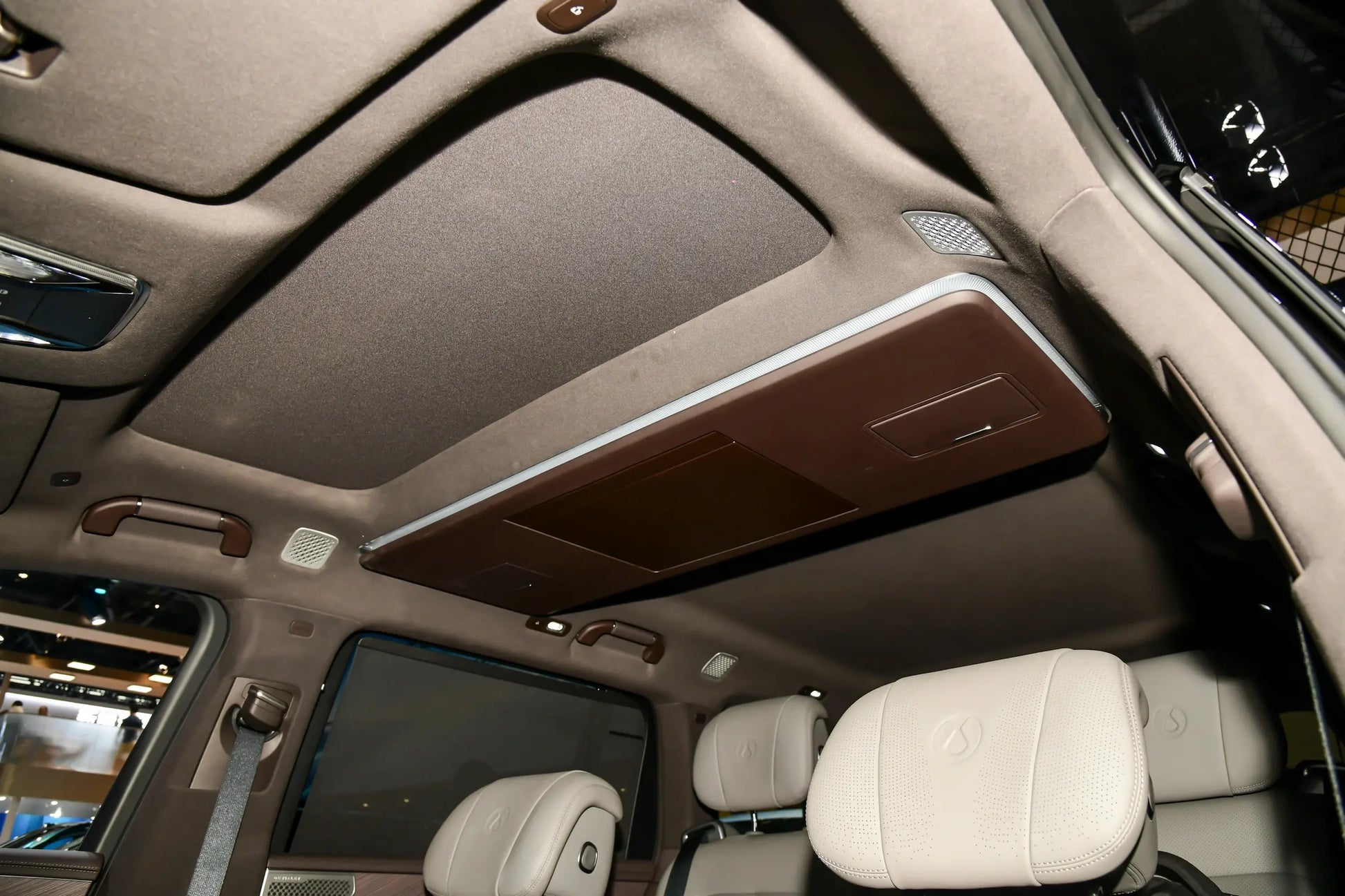 Denza Denza N9 DM -Hybrid PHEV