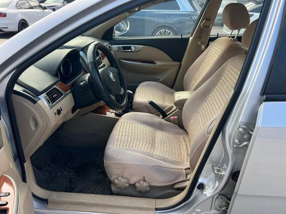 Certificated Pre-Owned SAIC-GM Buick Excelle 2013 1.5L Manual Premium Edition - u22113044