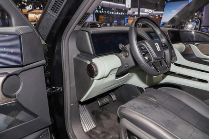 Yangwang U8-Hybrid REEV