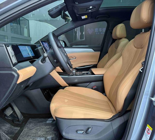Certificated Pre-Owned BYD Song L DM 2024 DM-i 112KM Leading Edition -u22457196