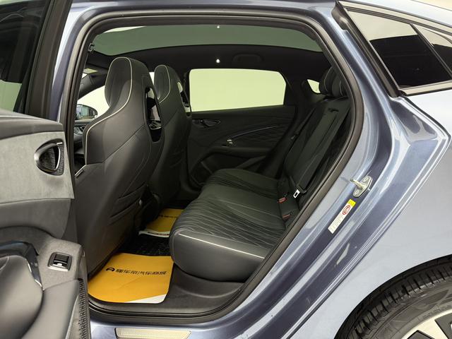 Certificated Pre-Owned BYD Seal 2023 700KM Championship Edition Premium