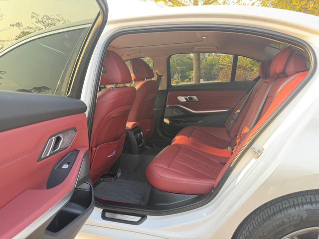 Certificated Pre-Owned BMW i3 2022 eDrive 35 L -u22477905