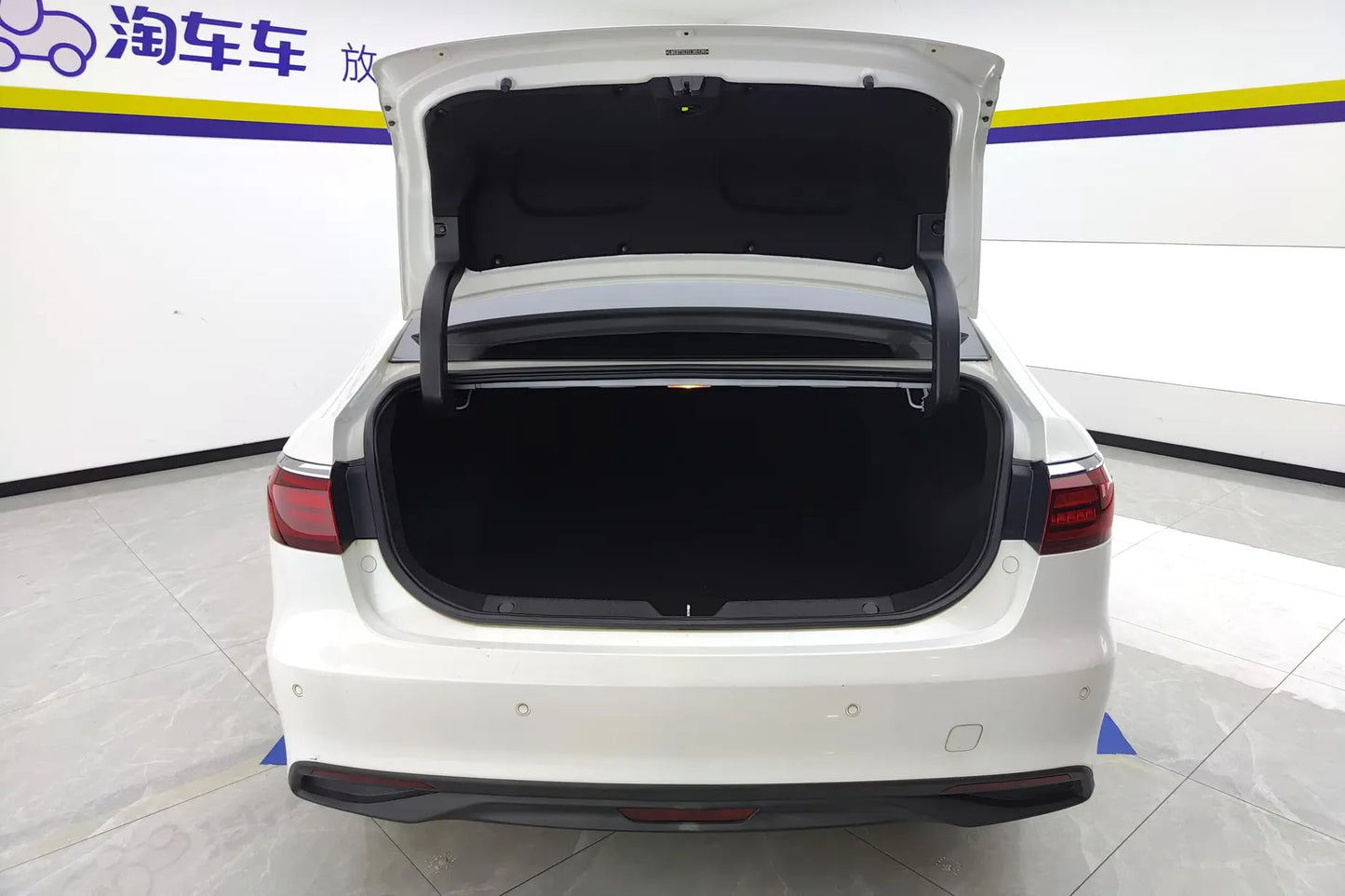 Certificated Pre-Owned GAC Trumpchi GA6 2019 270T Automatic Elite Edition - u22439139