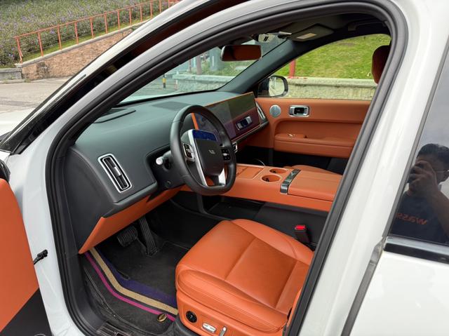 Certificated Pre-Owned Li Auto L6 2024 Pro Edition -u21426866