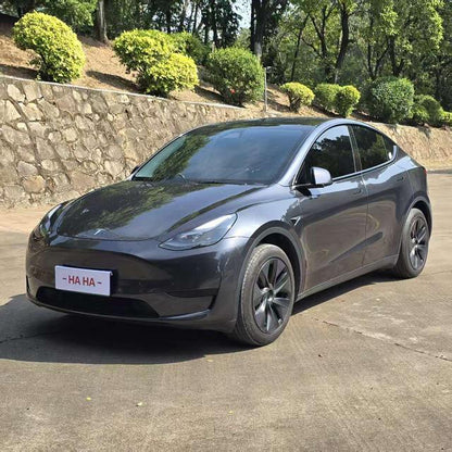 Pre-Owned Tesla Model Y 2024 Rear-Wheel Drive Version