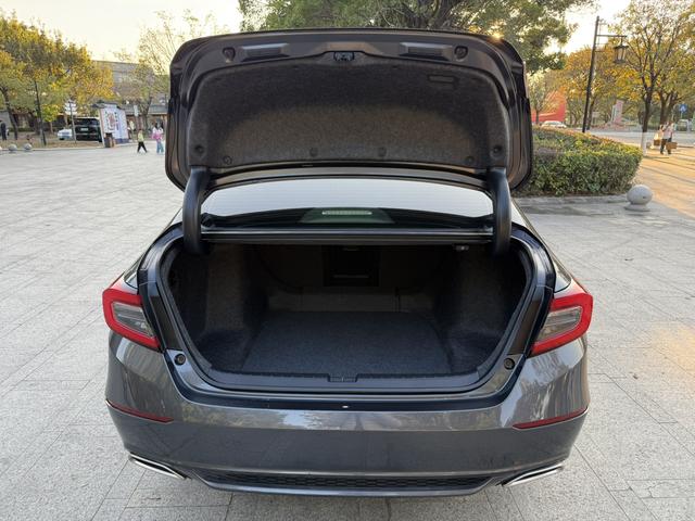 Certificated Pre-Owned Dongfeng Honda Accord 2022 260TURBO Luxury Edition - u22406801