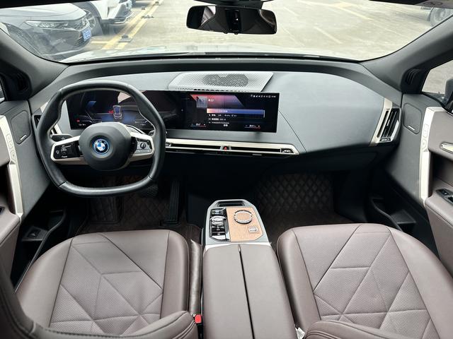 Certificated Pre-Owned BMW iX 2022 xDrive40 -u22528254