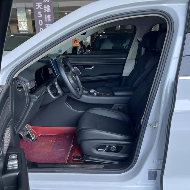 Certificated Pre-Owned Wenjie M5 2022 Extended-Range Four-Wheel Drive Ultimate Edition -u22408398