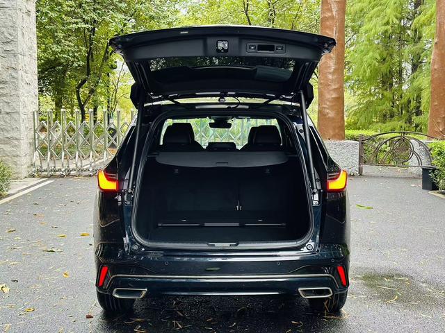 Certificated Pre-Owned Breeze PHEV 2025 e:PHEV Premium Edition -u22116308