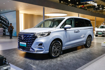 SAIC Motor Roewe iMAX8 EV
