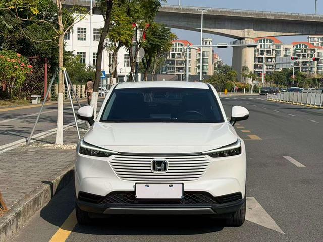 Certificated Pre-Owned Breeze 2025 1.5L CVT Comfort Edition - u22336717