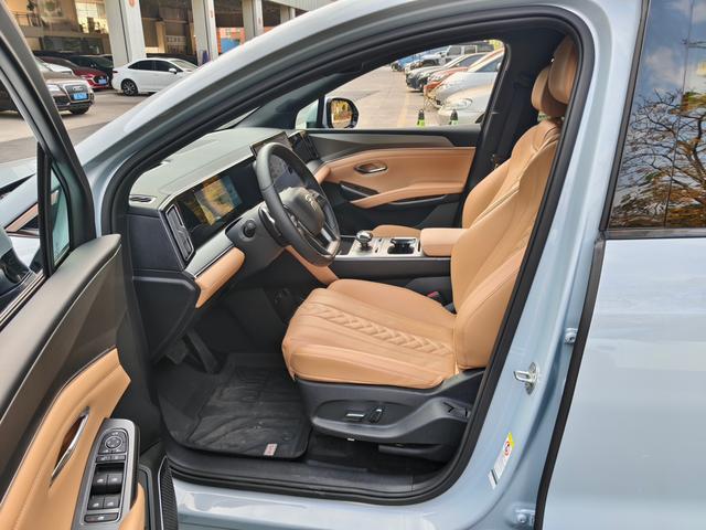 Certificated Pre-Owned BYD Song L DM 2025 Intelligent Driving Edition DM-i 160KM Transcendence Model -u22485362