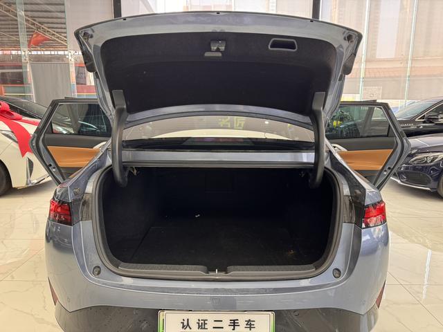 Certificated Pre-Owned XPENG P5 2022 460E+