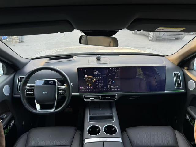 Certificated Pre-Owned Li Auto L8 2023 Pro Edition -u22228638
