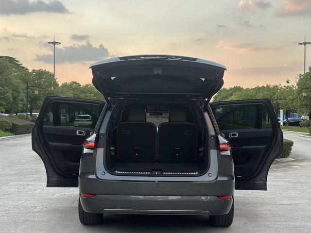 Certificated Pre-Owned Li Auto L9 2022 Max Edition -u21173813