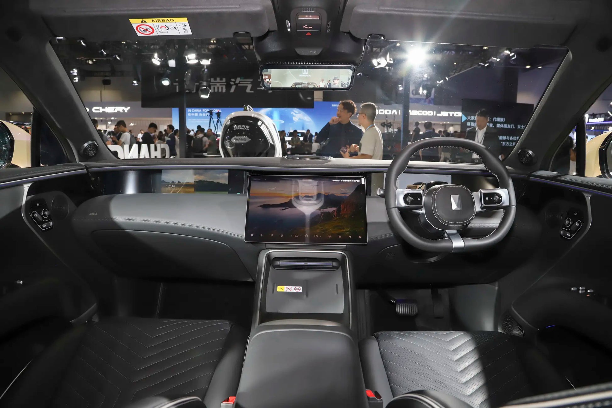 AVATR 11-Hybrid REEV