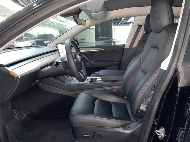 Pre-Owned Tesla Model Y 2021 Long Range All-Wheel Drive Version 3D3/3D7