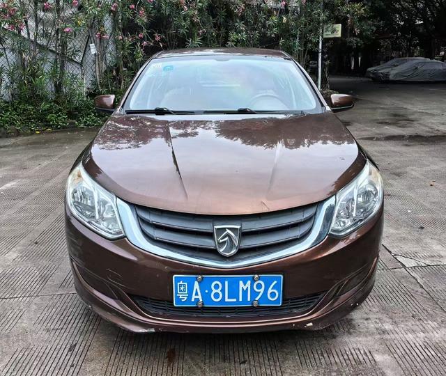 Certificated Pre-Owned SAIC-GM-Wuling Baojun 610 2014 1.5L Manual Standard Version - u21003828