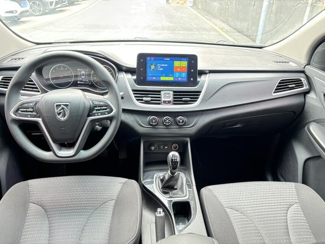 Certificated Pre-Owned Baojun 730 2019 1.5L Manual Fashionable 7-Seater National V - u22716389