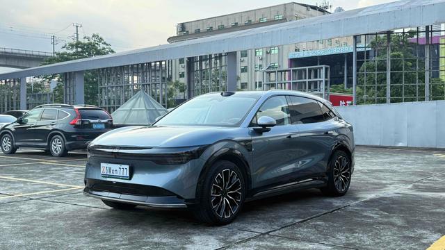 Pre-Owned ZEEKR 7X 2025 Model 100kWh Long-Range Rear-Wheel Drive Intelligent Driving Version