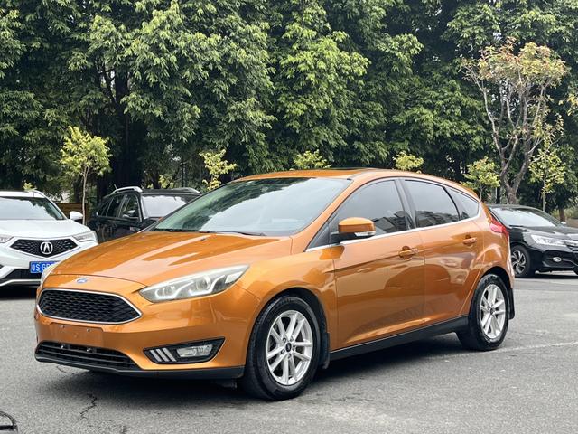 Certificated Pre-Owned Ford Focus 2015 Hatchback EcoBoost 180 Automatic Elite Edition - u22640542