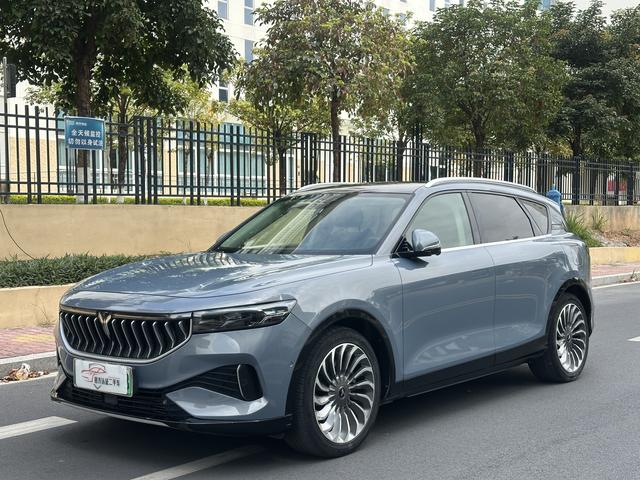 Certificated Pre-Owned VOYAH FREE 2021 4WD Standard Range-Extender Exclusive Luxury Package -u22753269