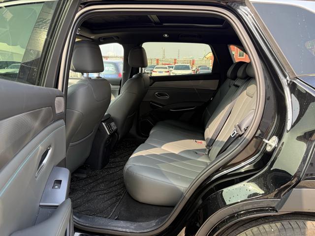 Certificated Pre-Owned BYD Song L DM 2026 DM-i 130KM Excellence Edition -u22720653