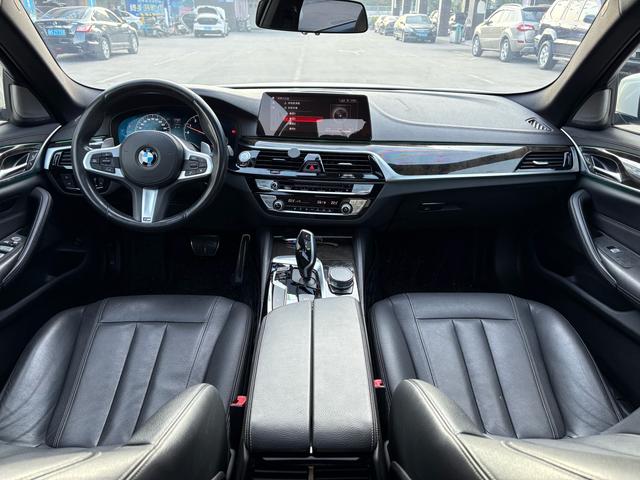 Certificated Pre-Owned BMW 5 Series 2019 530Li Leading Model M Sport Package - u22405974