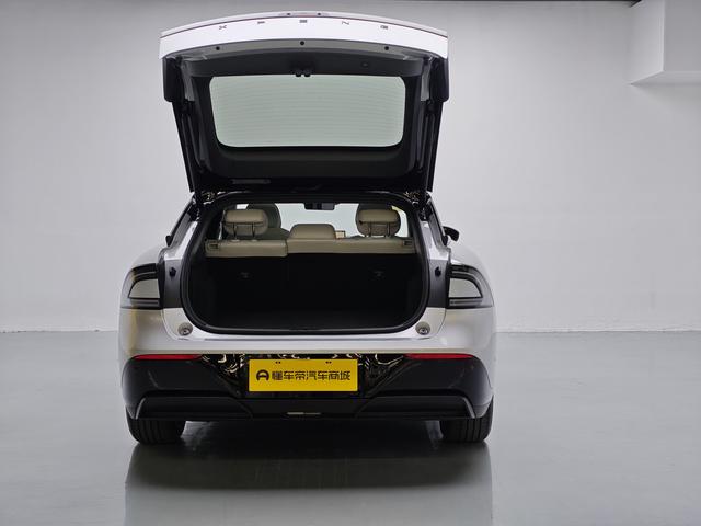 Certificated Pre-Owned XPENG P7+ 2024 All-Electric Long Range Max -u22439612