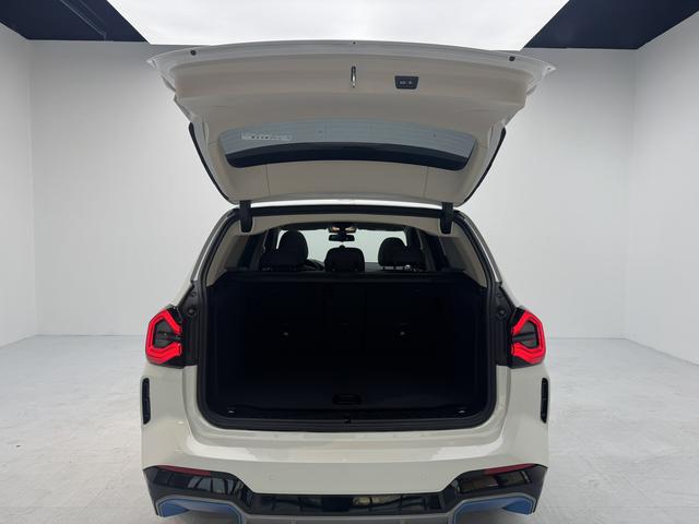 Certificated Pre-Owned BMW iX3 2022 Creation Leading Edition