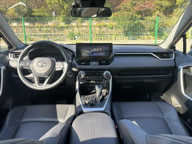 Certificated Pre-Owned GAC Toyota Wildlander 2023 2.0L Four-wheel Drive Luxury PLUS Edition - u22388419