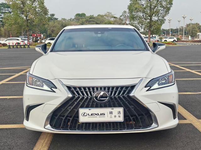 Certificated Pre-Owned Lexus ES 2022 200 Premium Edition - u22551387