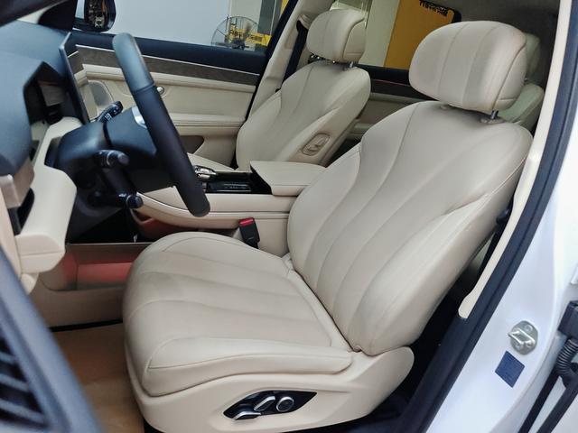 Certificated Pre-Owned Wenjie M7 2022 4WD Luxury Edition -u22541324