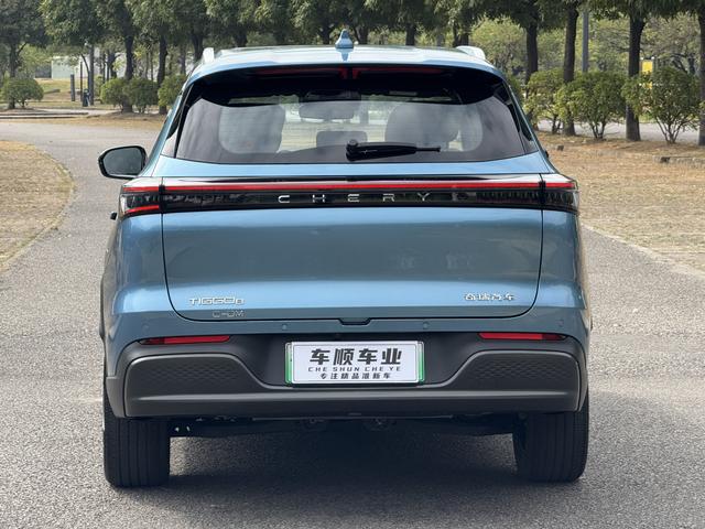 Certificated Pre-Owned Chery Tiggo 8 PLUS C-DM 2025 1.5T Premium Edition -u22018186